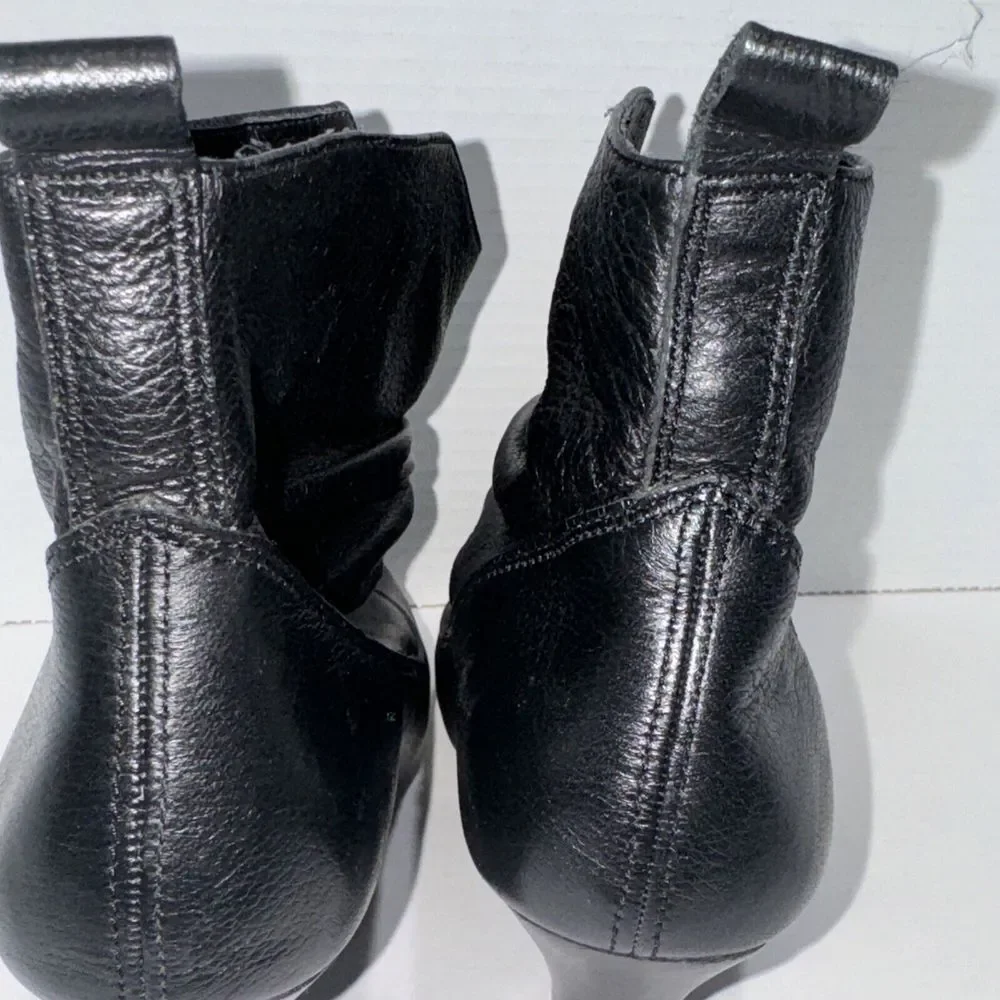 Steve Madden Betsey Booties Women 6.5 Black Leather Slouchy‎ Ruched Ankle Boots